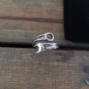 Men's Adjustable Huggie Ring